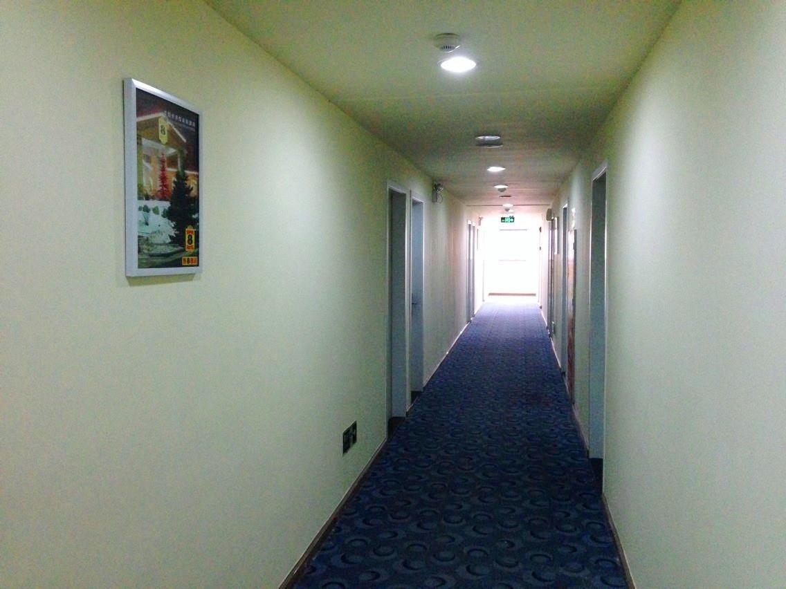 Super 8 Suzhou Guanqian Conference Center Сучжоу Екстер'єр фото